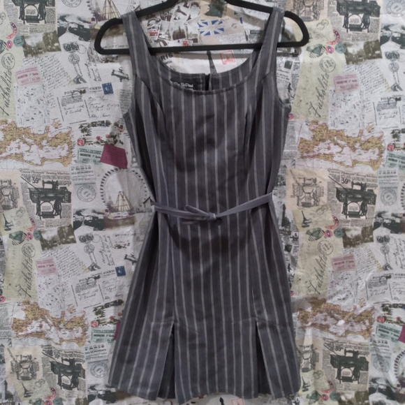 Rue St. Paul Dresses & Skirts - Rue St. Paul pinstriped sleeveless belted mini dress with pleated stitch skirt.